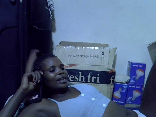 Cute-aliyah live cam on BongaCams