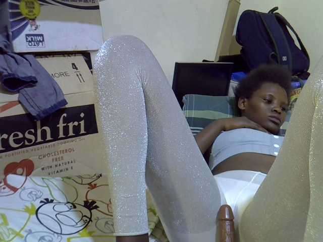 Cute-aliyah live cam on BongaCams