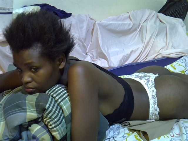 Cute-aliyah live cam on BongaCams