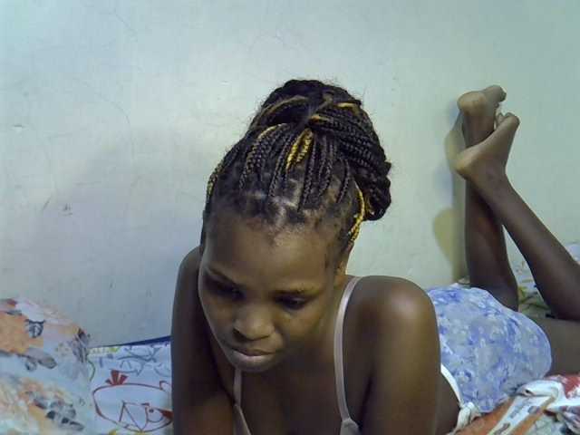 Cute-aliyah live cam on BongaCams