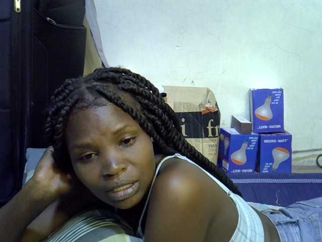 Cute-aliyah live cam on BongaCams