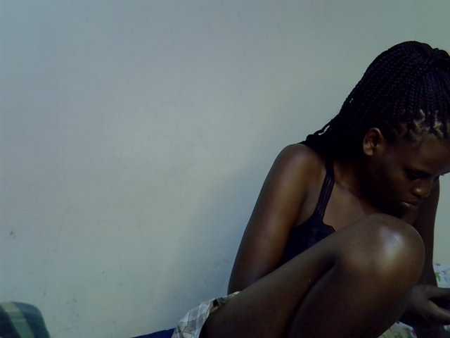 Cute-aliyah live cam on BongaCams