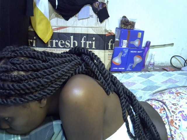 Cute-aliyah live cam on BongaCams