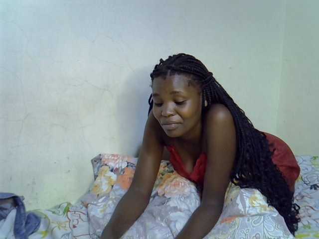 Cute-aliyah live cam on BongaCams
