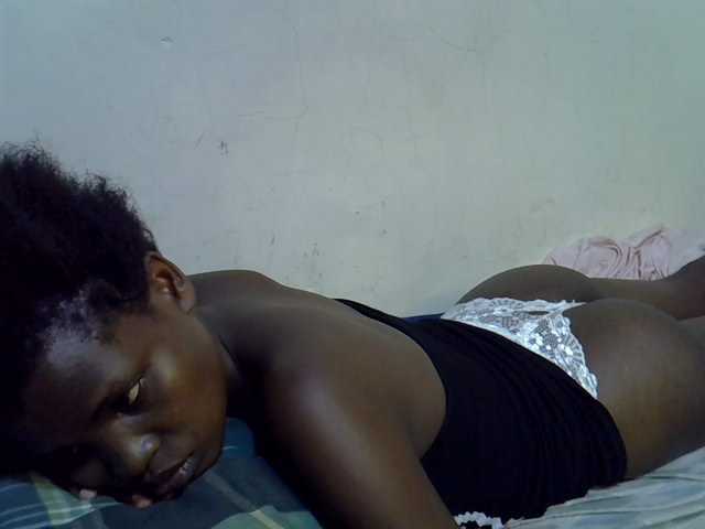 Cute-aliyah live cam on BongaCams