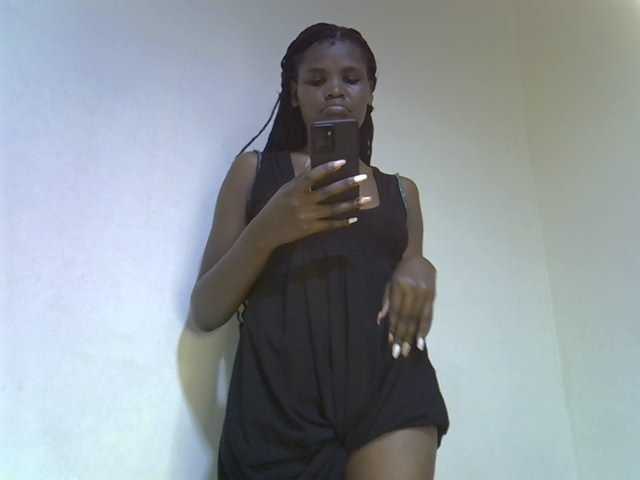 Cute-aliyah live cam on BongaCams