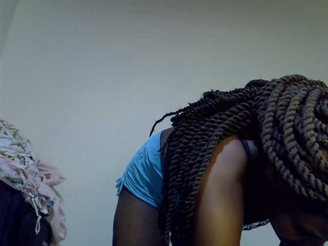 Cute-aliyah live cam on BongaCams