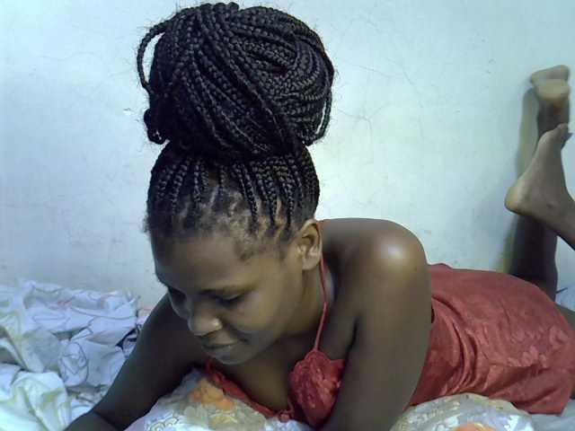 Cute-aliyah live cam on BongaCams