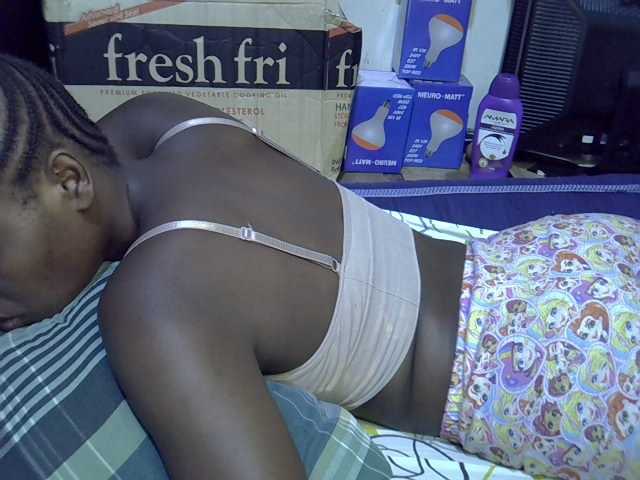 Cute-aliyah live cam on BongaCams