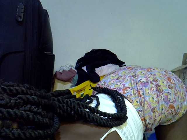 Cute-aliyah live cam on BongaCams