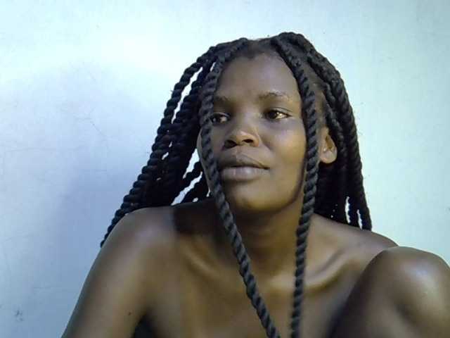 Cute-aliyah live cam on BongaCams