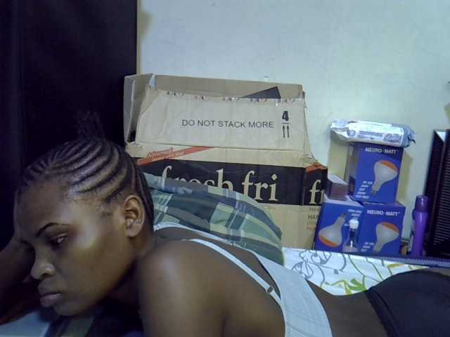 Cute-aliyah live cam on BongaCams