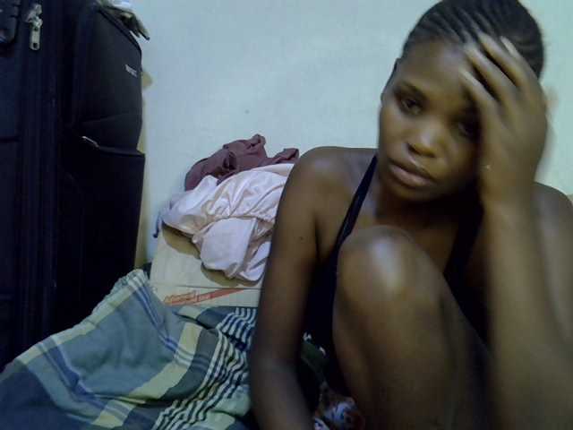 Cute-aliyah live cam on BongaCams