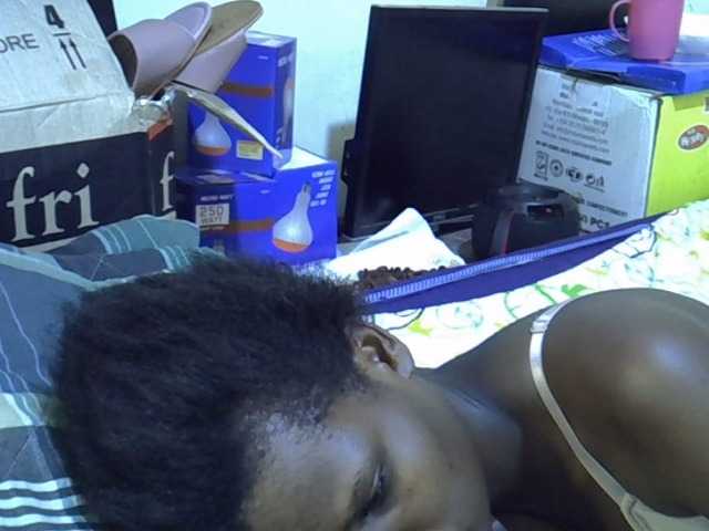 Cute-aliyah live cam on BongaCams