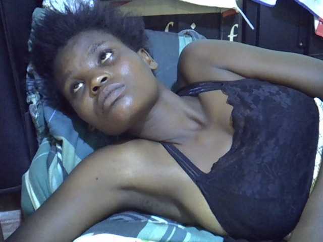 Cute-aliyah live cam on BongaCams