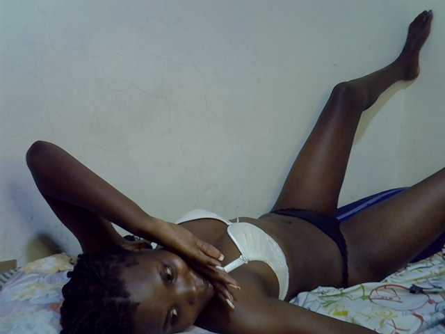 Cute-aliyah live cam on BongaCams