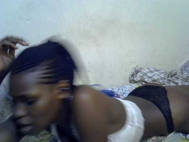 Cute-aliyah live cam on BongaCams