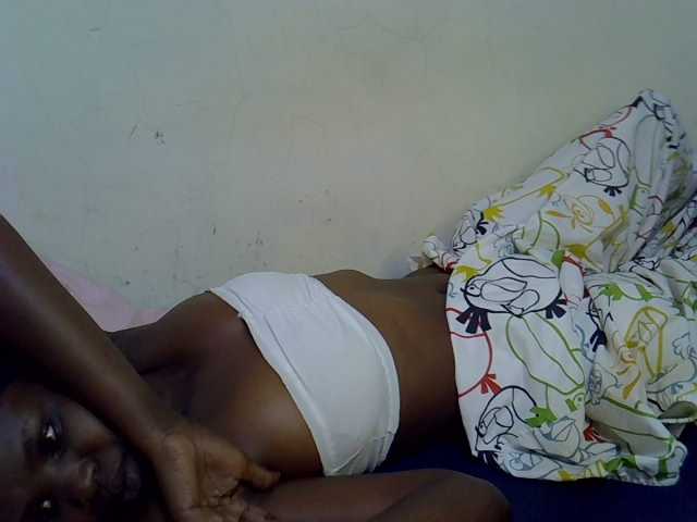 Cute-aliyah live cam on BongaCams
