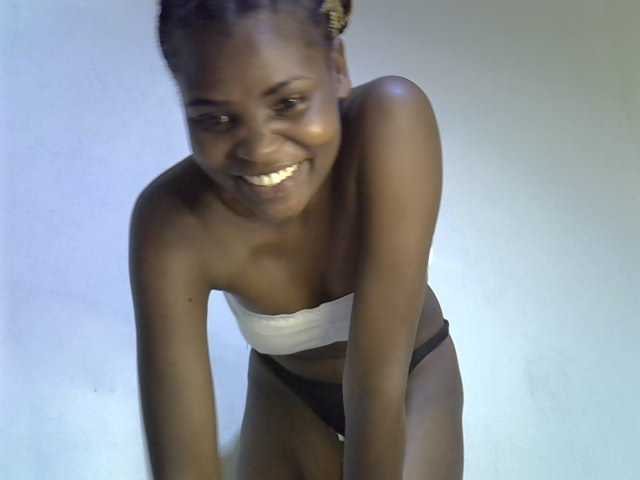 Cute-aliyah live cam on BongaCams