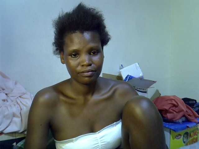 Cute-aliyah live cam on BongaCams