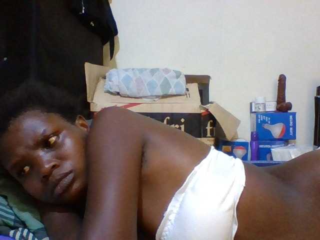 Cute-aliyah live cam on BongaCams