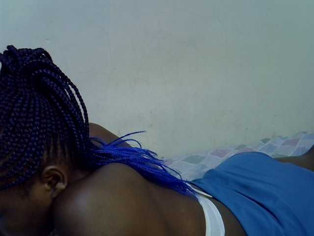 Cute-aliyah live cam on BongaCams