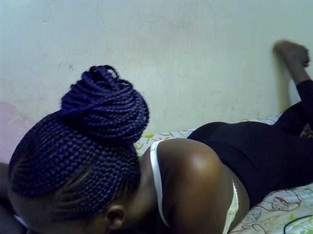 Cute-aliyah live cam on BongaCams