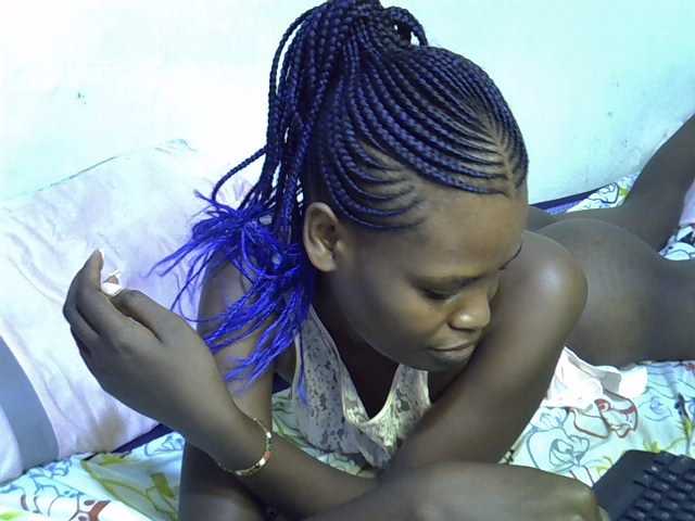 Cute-aliyah live cam on BongaCams