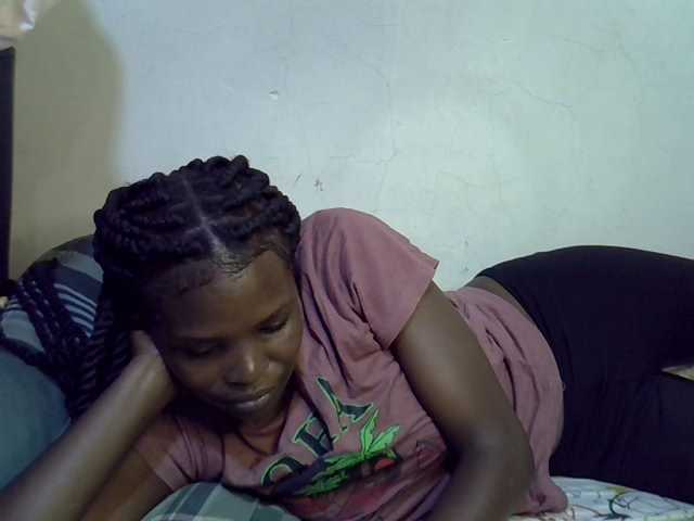 Cute-aliyah live cam on BongaCams