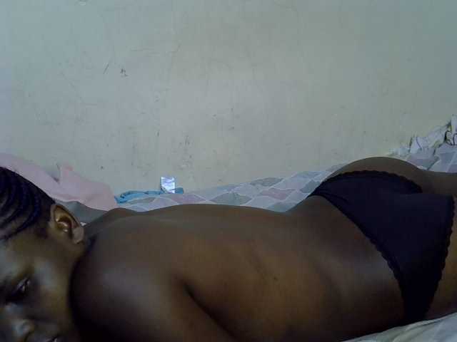 Cute-aliyah live cam on BongaCams