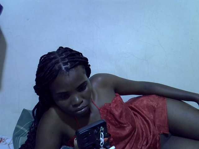 Cute-aliyah live cam on BongaCams