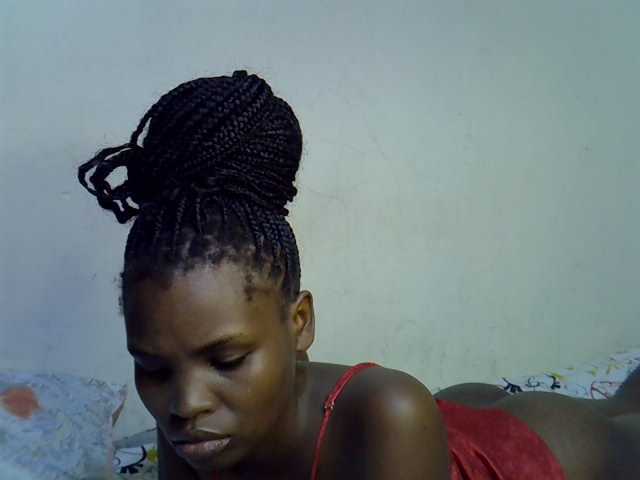 Cute-aliyah live cam on BongaCams