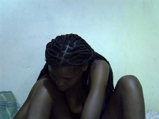 Cute-aliyah live cam on BongaCams