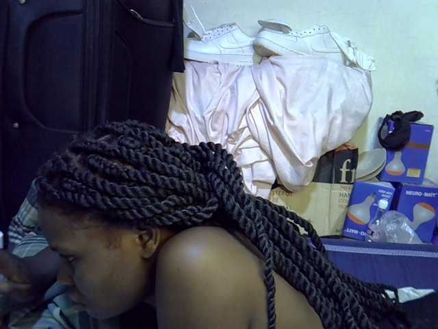 Cute-aliyah live cam on BongaCams
