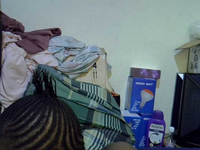 Cute-aliyah live cam on BongaCams