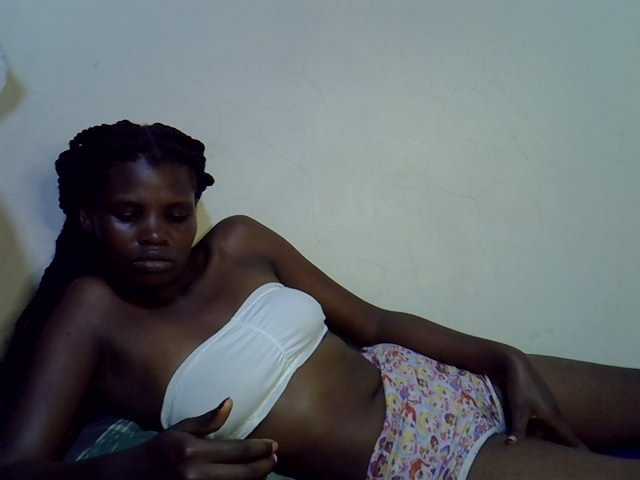 Cute-aliyah live cam on BongaCams