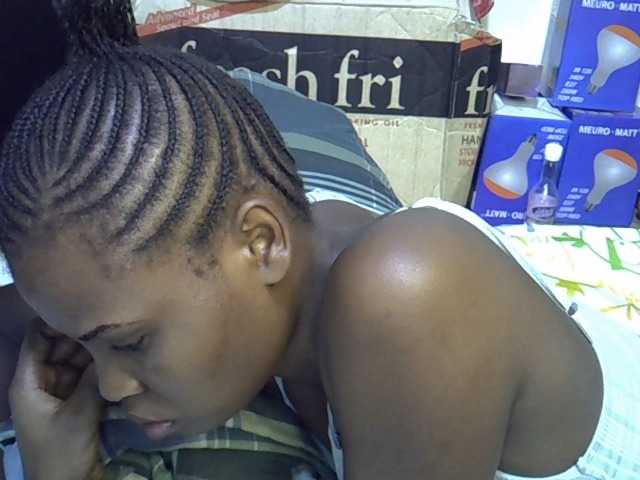 Cute-aliyah live cam on BongaCams