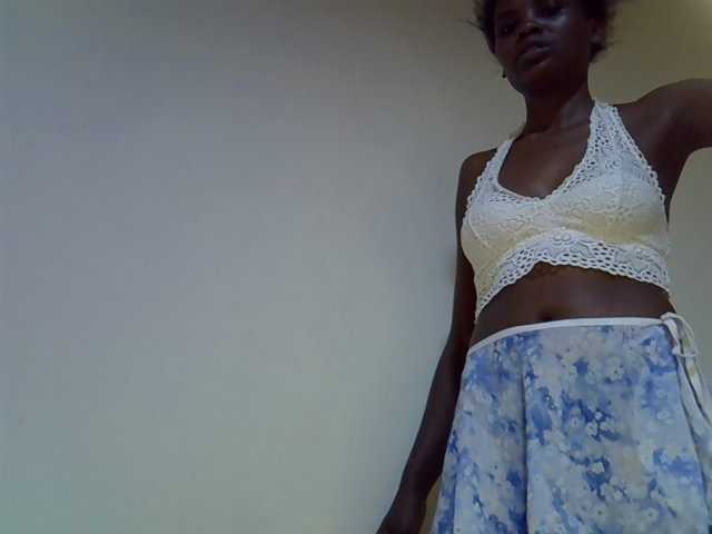 Cute-aliyah live cam on BongaCams