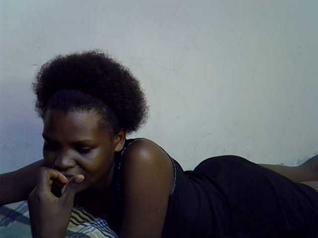 Cute-aliyah live cam on BongaCams