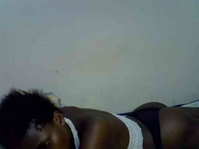 Cute-aliyah webcam