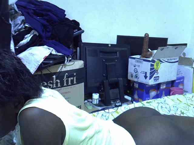 Cute-aliyah webcam