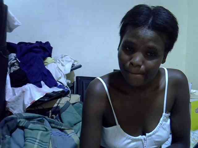Cute-aliyah webcam