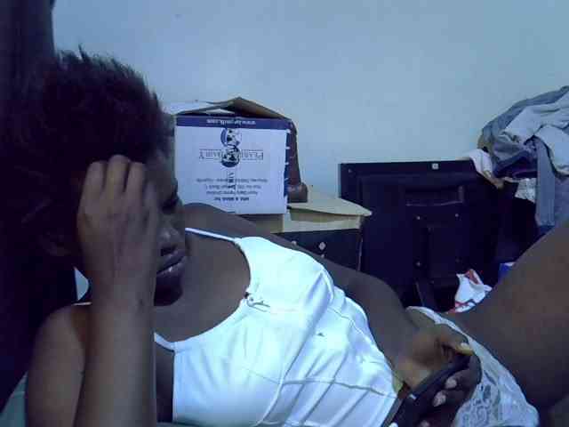 Cute-aliyah webcam