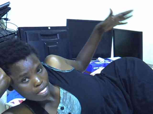 Cute-aliyah webcam