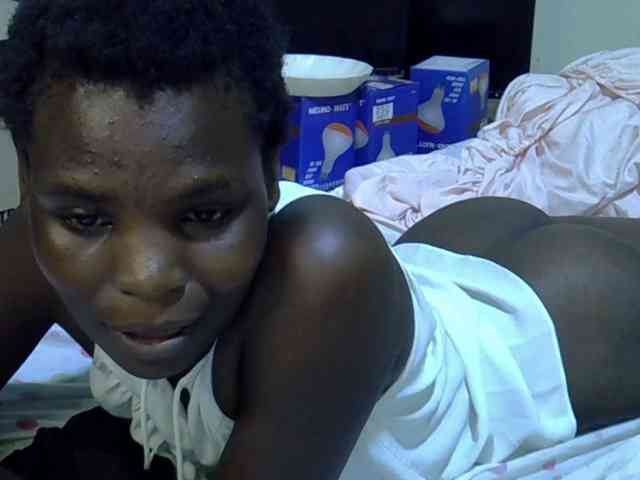 Cute-aliyah webcam