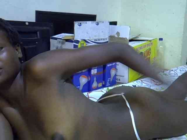 Cute-aliyah webcam