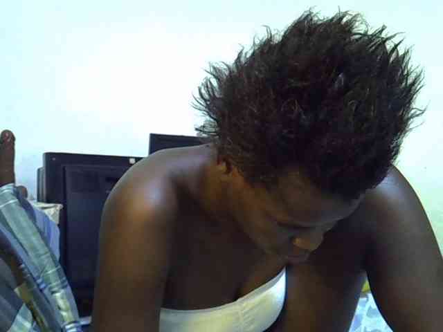 Cute-aliyah webcam