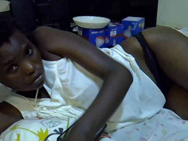 Cute-aliyah webcam