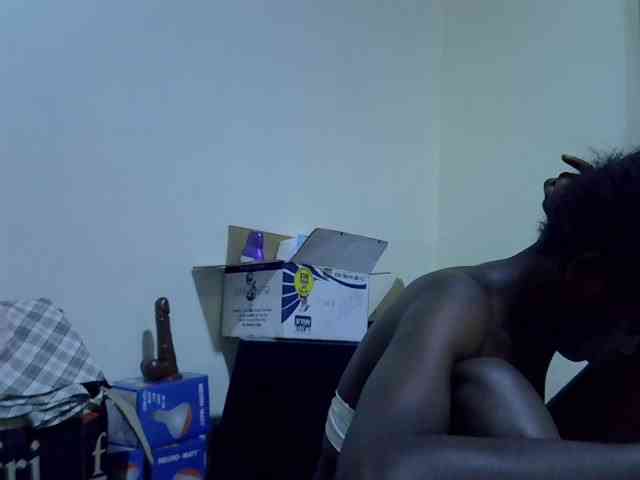 Cute-aliyah webcam