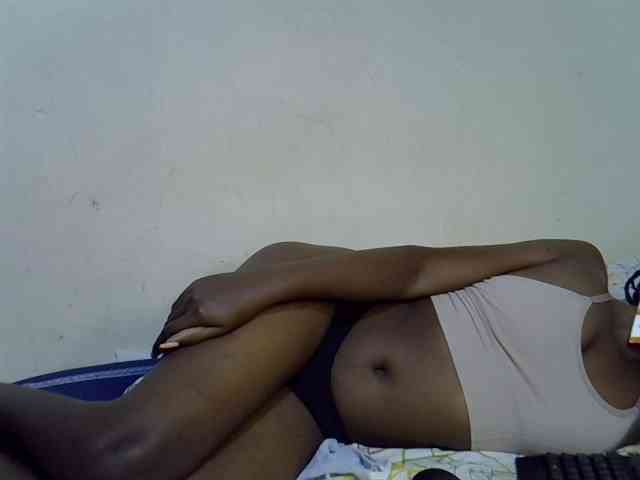 Cute-aliyah webcam